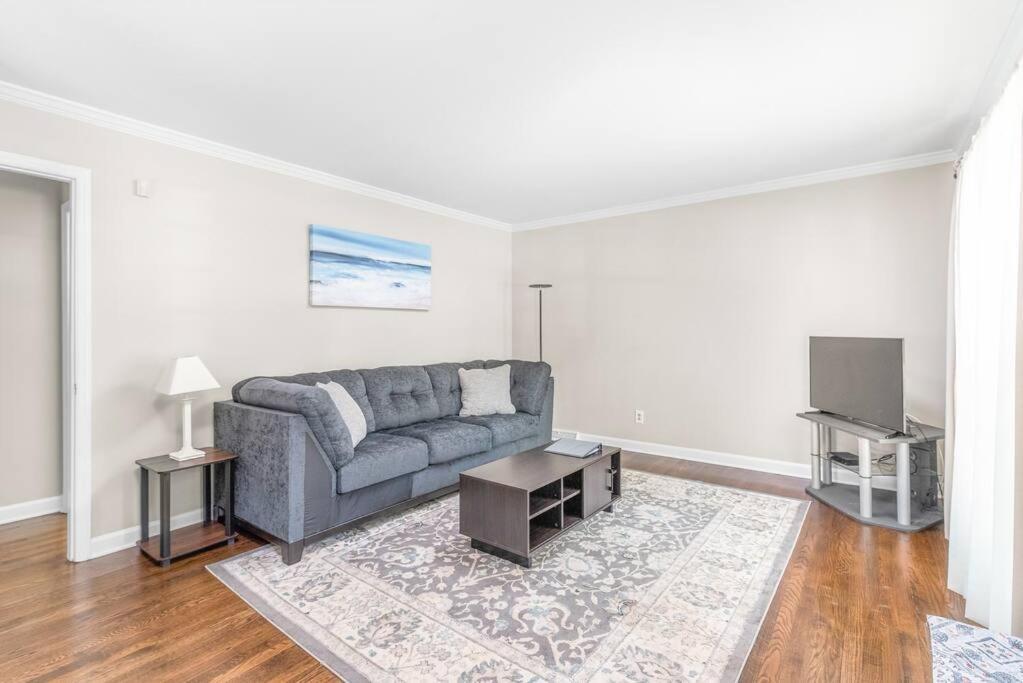 Appartement Spotless 4Br Near Clt Uptown, Fast Wi-Fi à Charlotte Extérieur photo