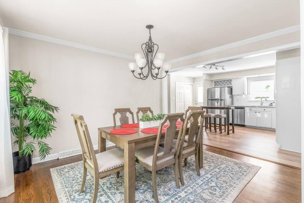 Appartement Spotless 4Br Near Clt Uptown, Fast Wi-Fi à Charlotte Extérieur photo