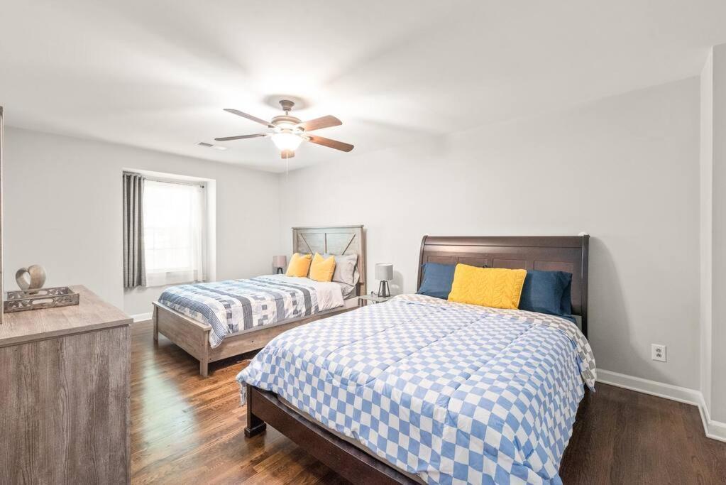 Appartement Spotless 4Br Near Clt Uptown, Fast Wi-Fi à Charlotte Extérieur photo